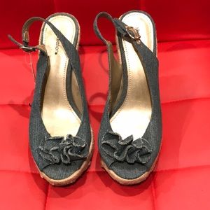 Denim ruffle wedges with heels strap.